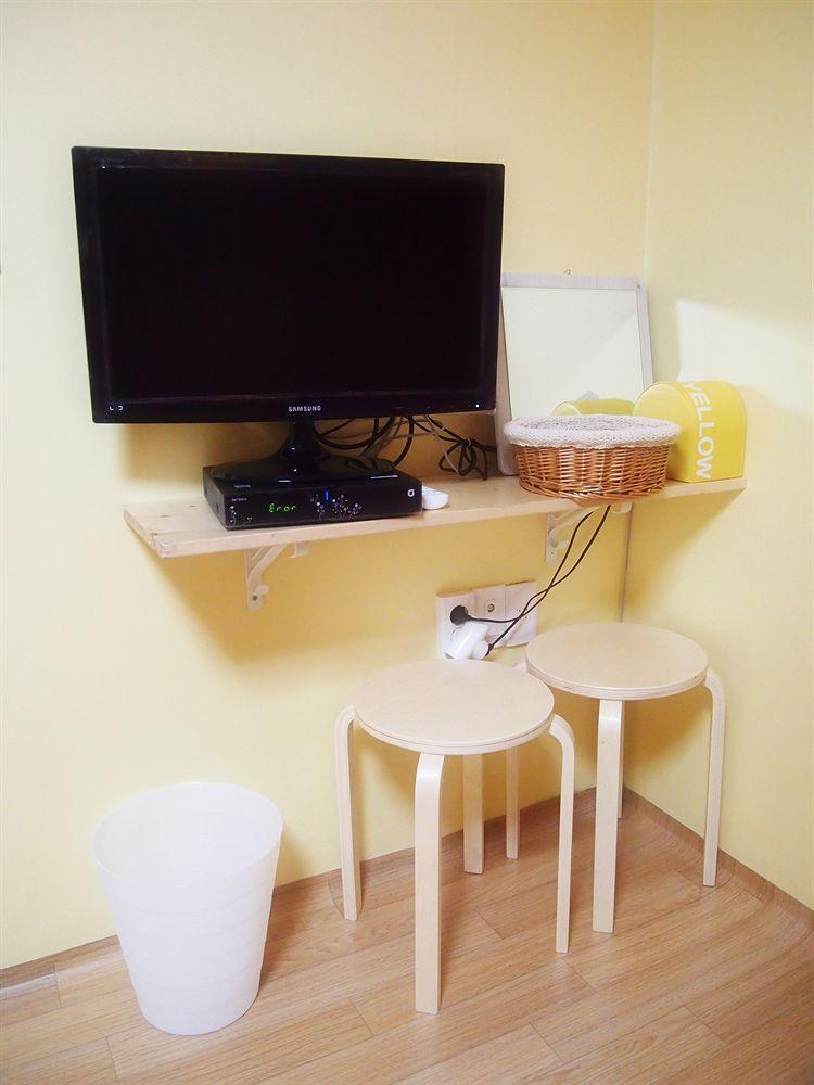 710 Guesthouse Yellow Busan Ngoại thất bức ảnh