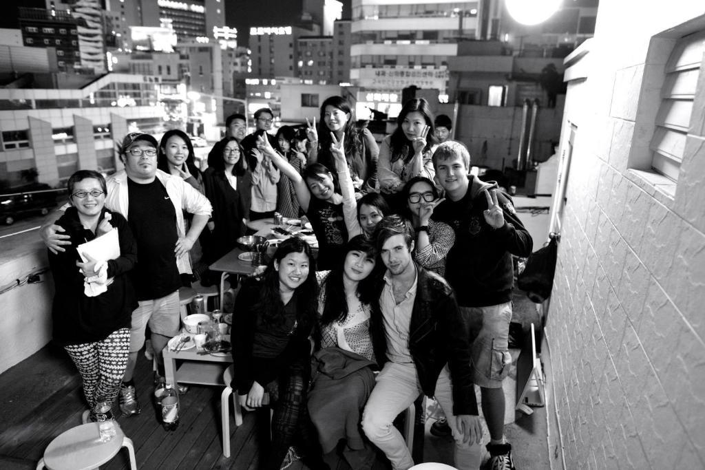 710 Guesthouse Yellow Busan Ngoại thất bức ảnh